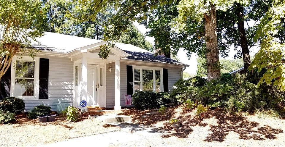 1st image of 3540 Lawndale Dr