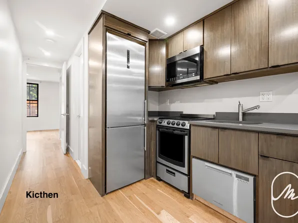 738 East 6th Street image 1 of 18