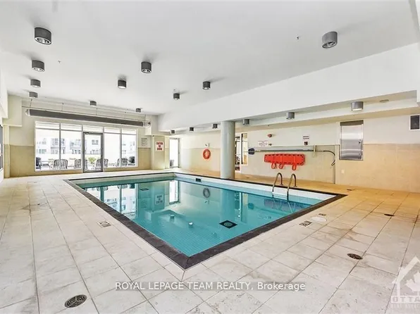 195 S Besserer St #2609, Ottawa, ON K1N 0B6