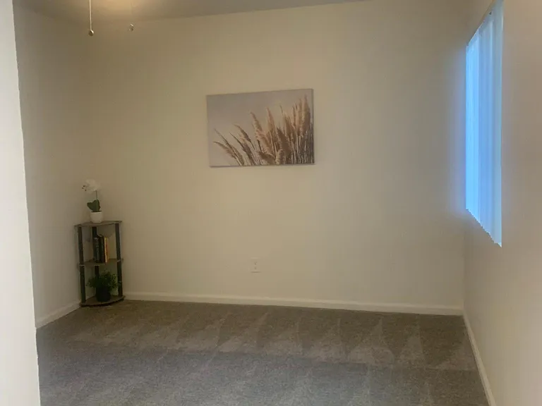 22608 Ocean Ave — Photo 8