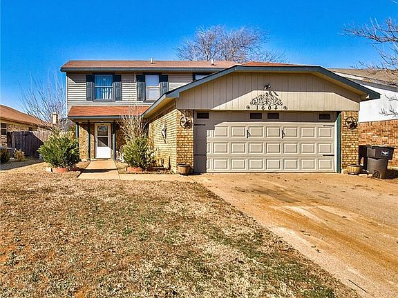 5th image of 1604 Lincolnshire Way