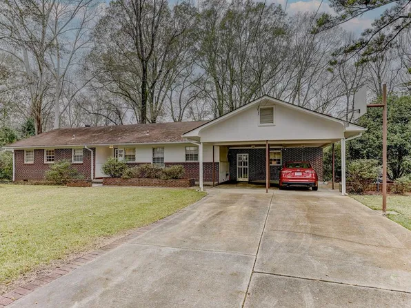 127 Lightcap Blvd, Vicksburg, MS 39180