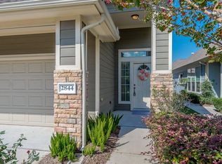 2844 Seaside Dr, Seabrook, TX 77586