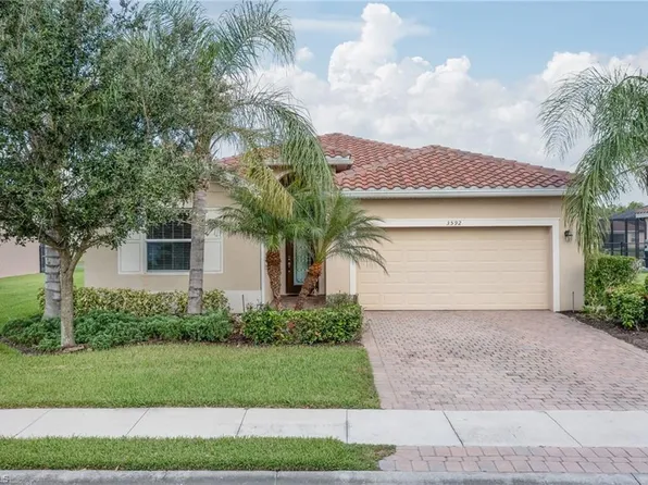 3592 Valle Santa CIR, CAPE CORAL, FL 33909