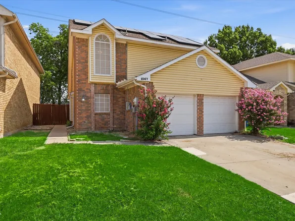 1367 Mimosa Ln, Lewisville, TX 75077