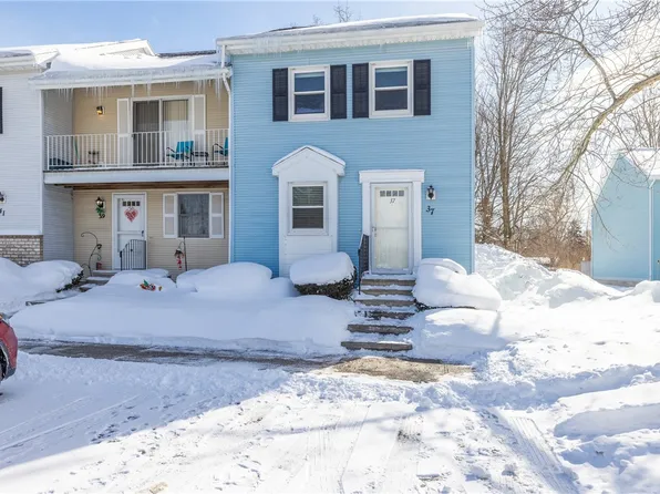 37 Southfield Dr, Webster, NY 14580