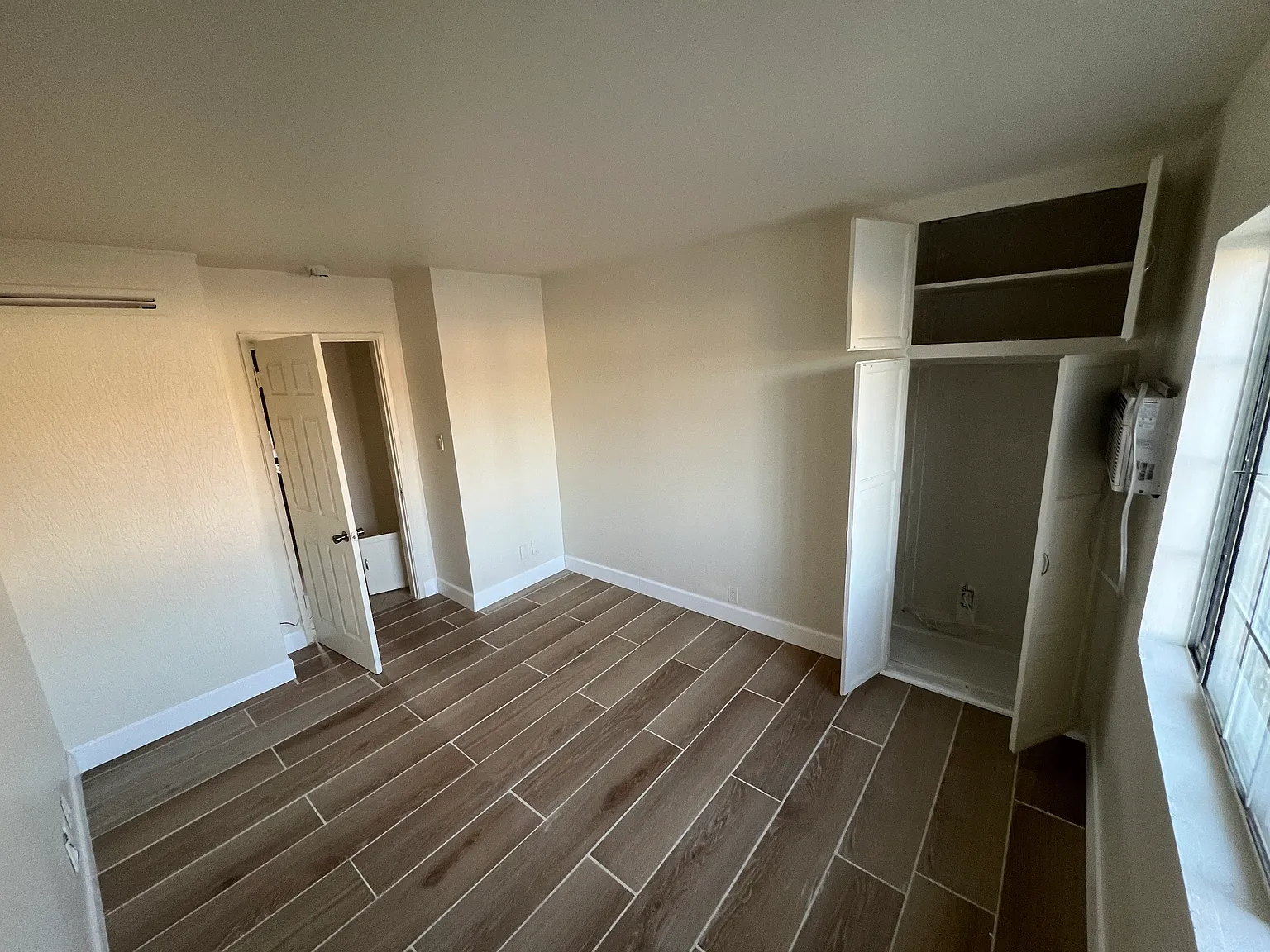 3 bed, 1200 sqft, $3,000 — Photo 1