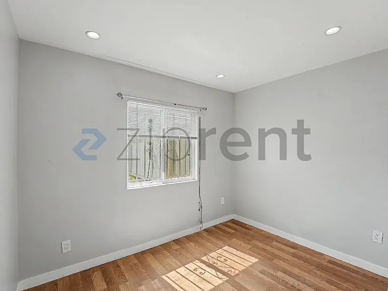 1346 San Bernardino Ave — Photo 11
