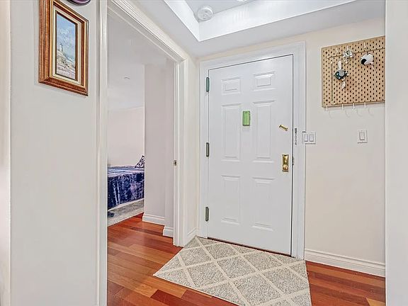 3rd image of 71-17 162nd St #4D