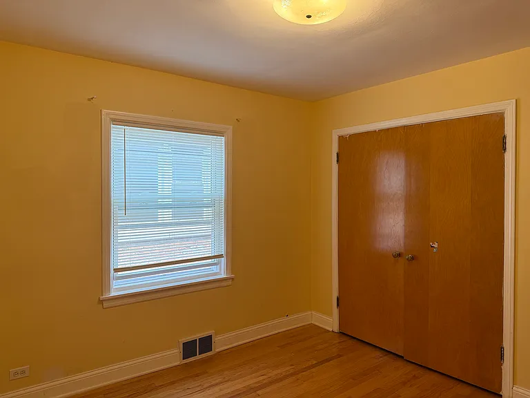 5901 N Merrimac Ave — Photo 7