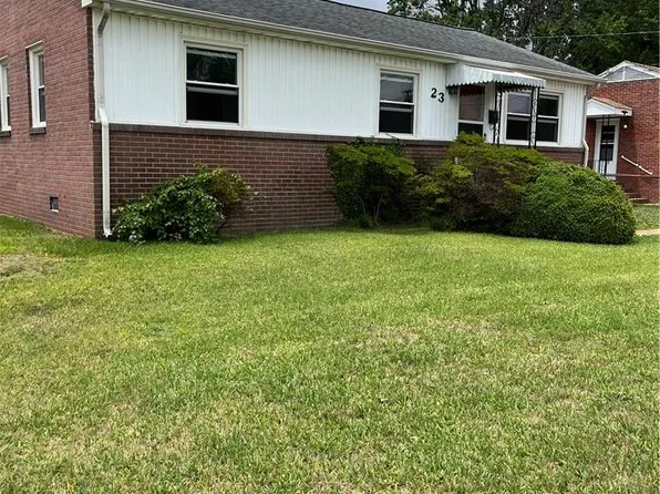 23 Berkley Dr, Hampton, VA 23663