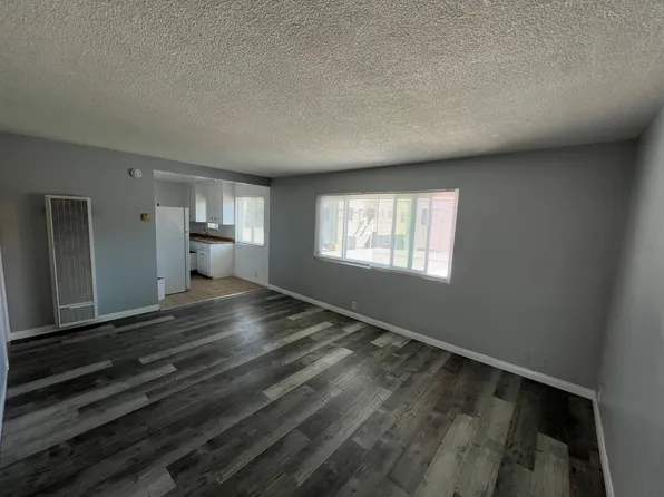 1420 Walnut Ave #8, Long Beach, CA 90813