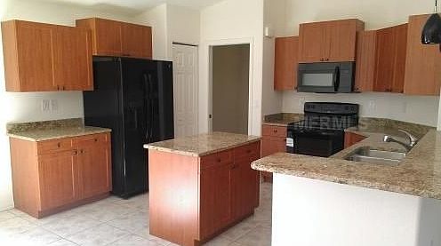 2nd image of 5402 32nd Ave E