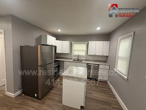 5th image of 4585 N 127th St