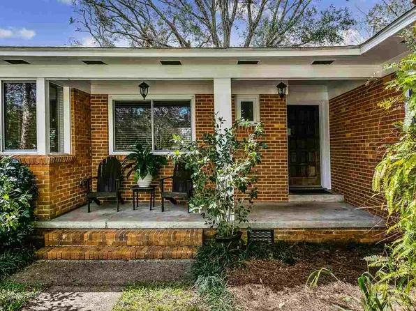 701 Connell Dr, Pensacola, FL 32503