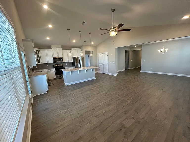 585 Oyster Dr — Photo 19