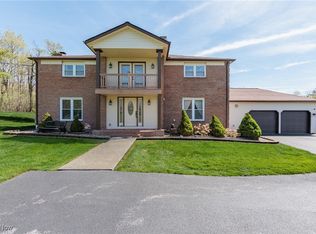 10805 Wilson Mills Rd, Chardon, OH 44024