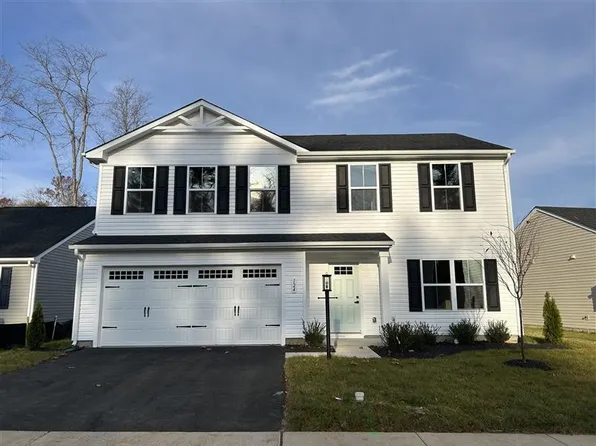 124 Lilly Ln, Waynesboro, VA 22980