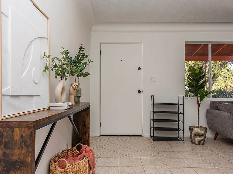 3526 N Santa Rita Ave — Photo 6