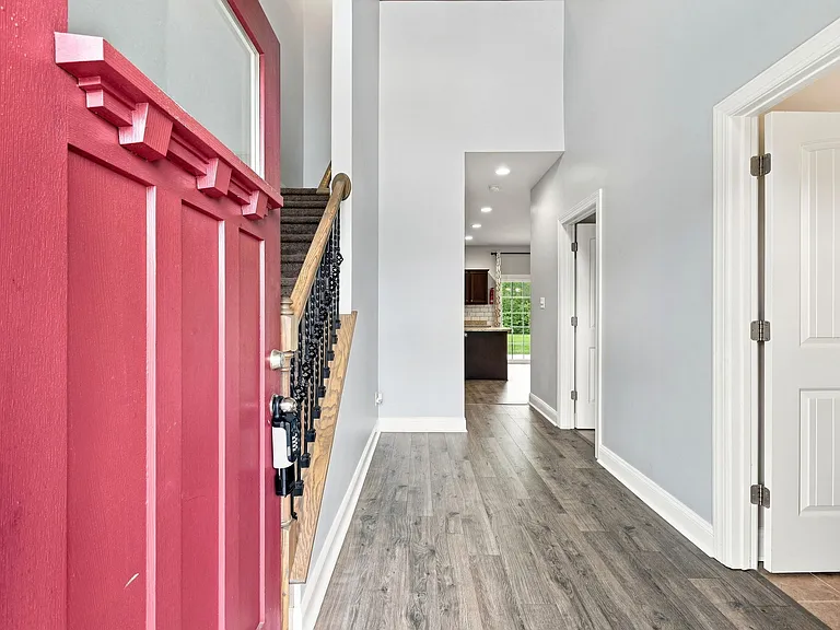 109 Rosegarten Ct — Photo 37