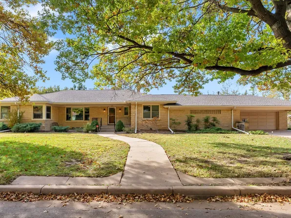 233 Courtleigh St, Wichita, KS 67218