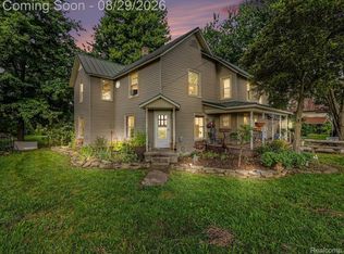 18484 Couper Rd, Milan, MI 48160