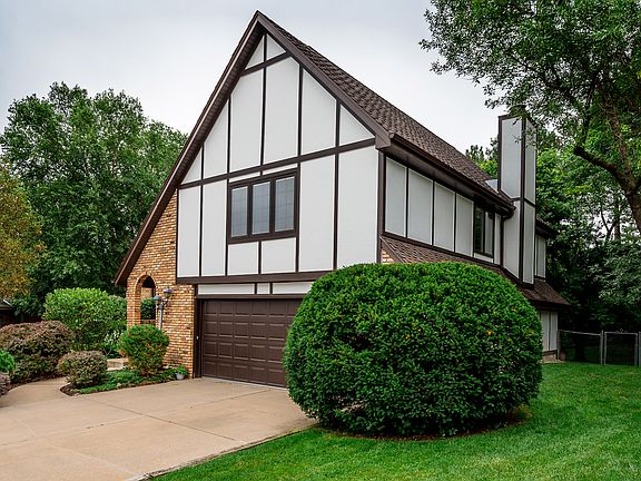 2nd image of 5630 S 68th Street Ct