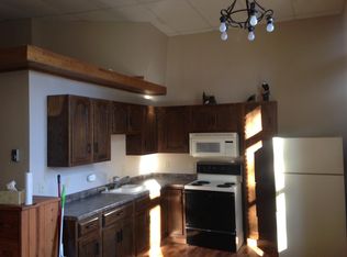 506 W Main St #202, Waukon, IA 52172