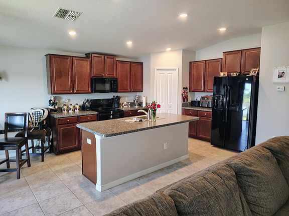 5th image of 10319 Boggy Moss Dr