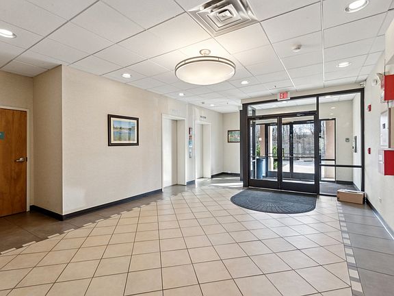 3rd image of 1111 Burlington Ave Unit 316