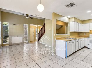 6702 Windsor Holw, San Antonio, TX 78239