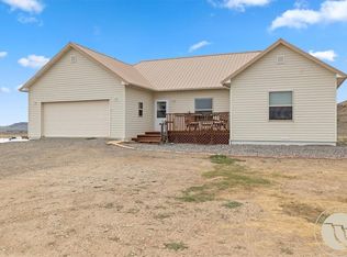 194 N Dry Creek Rd, Bridger, MT 59014