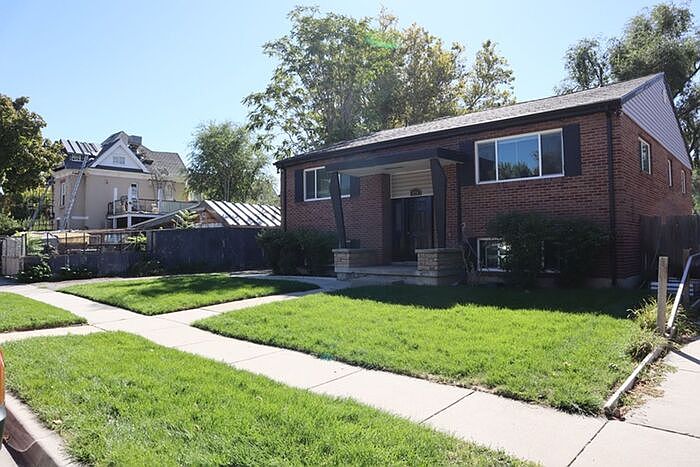 1st image of 370 E Sherman Ave APT 1