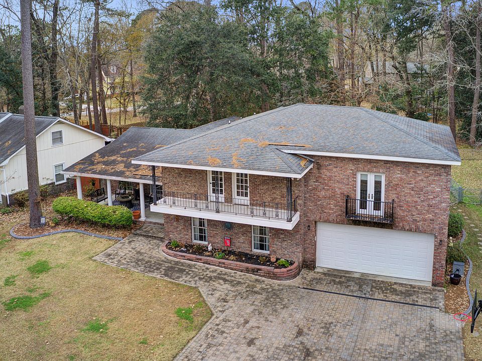 1st image of 105 Kensington Pl