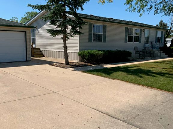 3rd image of 10655 W Silver Lake Dr
