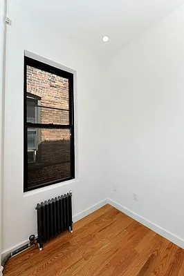 Rented by Aether Property Group | media 8