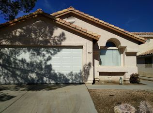 902 Single Tree Dr, Las Vegas, NV 89123
