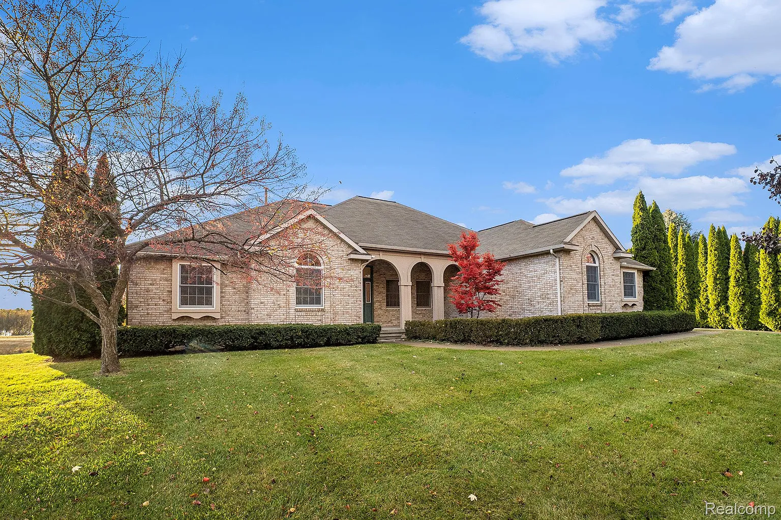 4382 Oak Tree Ct photo 1