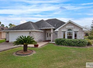 822 Sabine River Dr, Brownsville, TX 78520