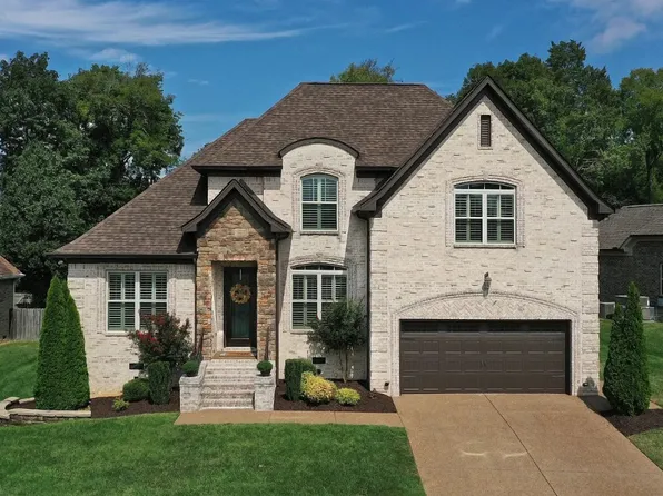 1057 Stonehollow Way, Mount Juliet, TN 37122
