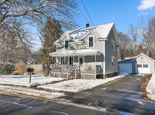 61 West St, Easthampton, MA 01027