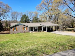 8118 Dunn Ln E, Olive Branch, MS 38654