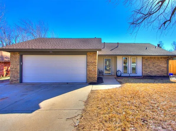 108 Rebel Ridge Ct, Yukon, OK 73099