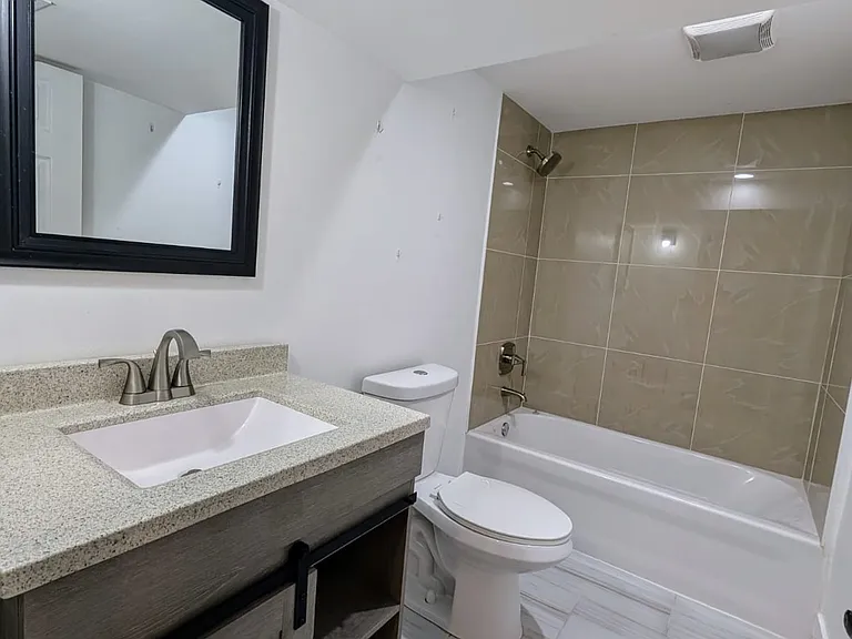 6349 S Drexel Ave #1 — Photo 8