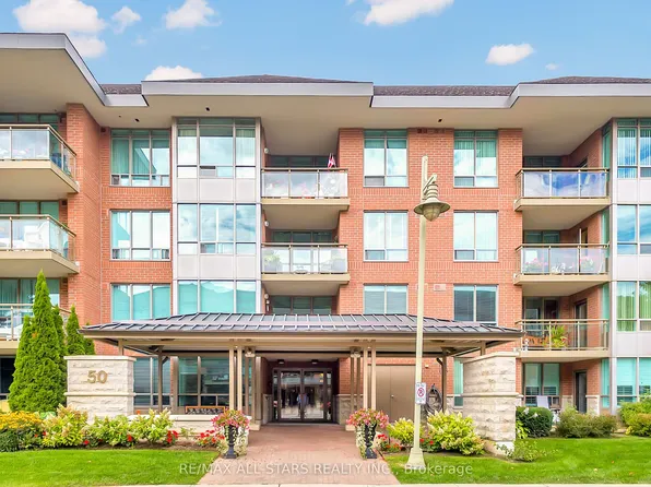 50 The Boardwalk Way Unit 211, Markham, ON L6E 1B6