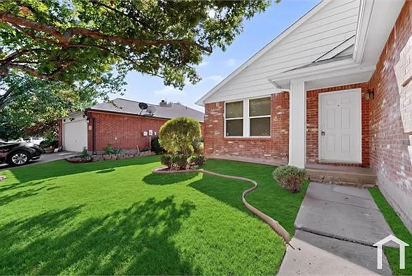 717 Gallant Ct