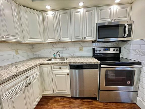 2nd image of 9522 N Belfort Cir #106