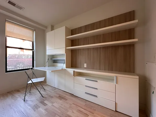 400 Claremont Avenue image 119 of 130