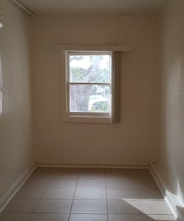 Small Bdrm