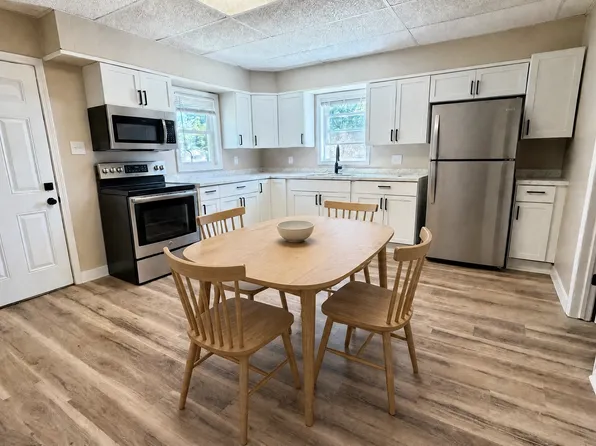 1127 Broadway Ave, Sheboygan, WI 53081
